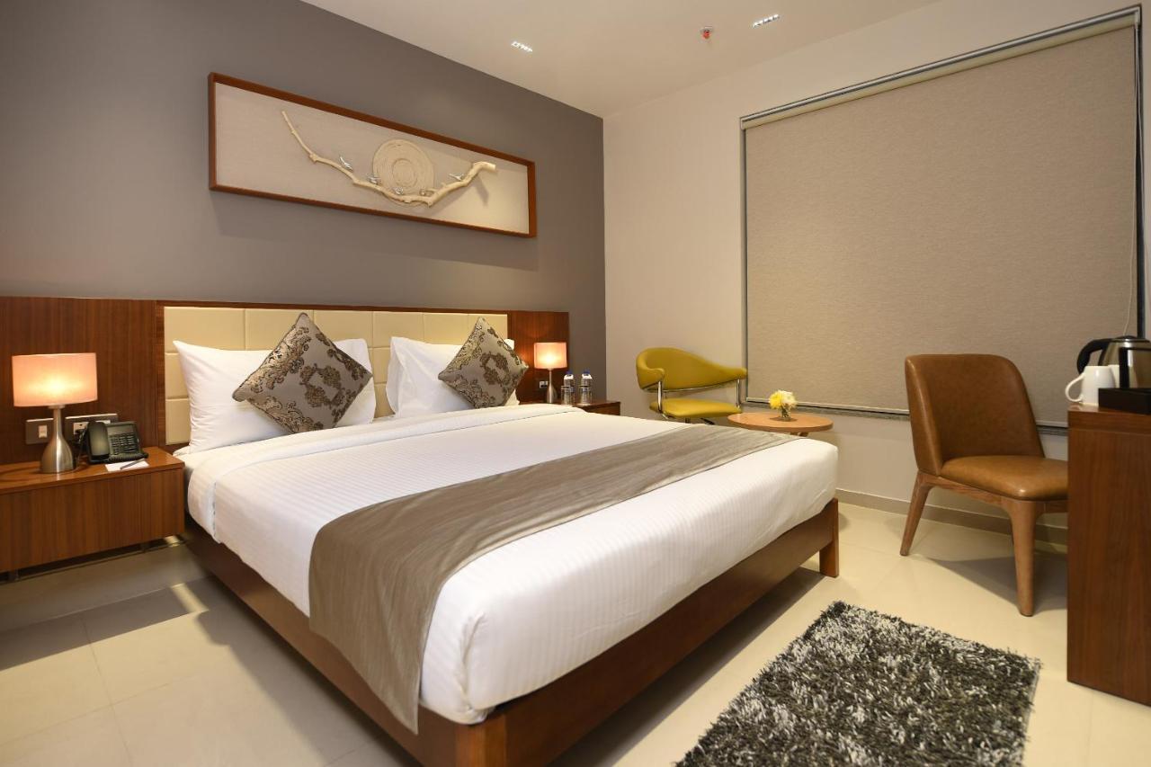 Morvee Hotels Durgapur Ngoại thất bức ảnh