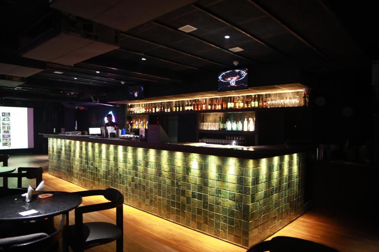 Morvee Hotels Durgapur Ngoại thất bức ảnh