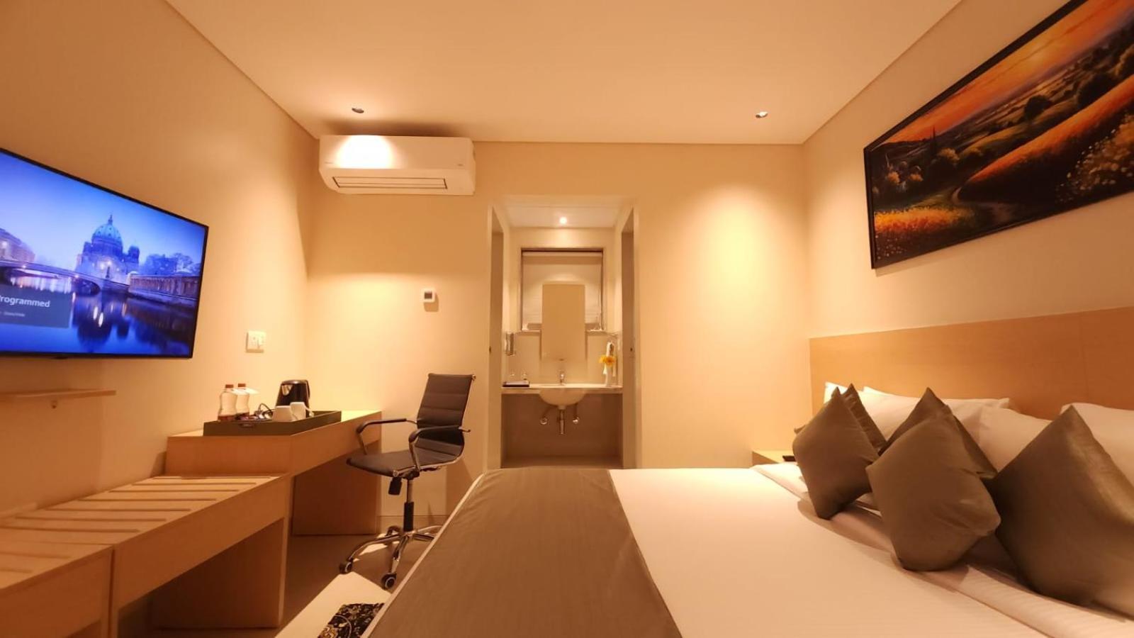 Morvee Hotels Durgapur Ngoại thất bức ảnh