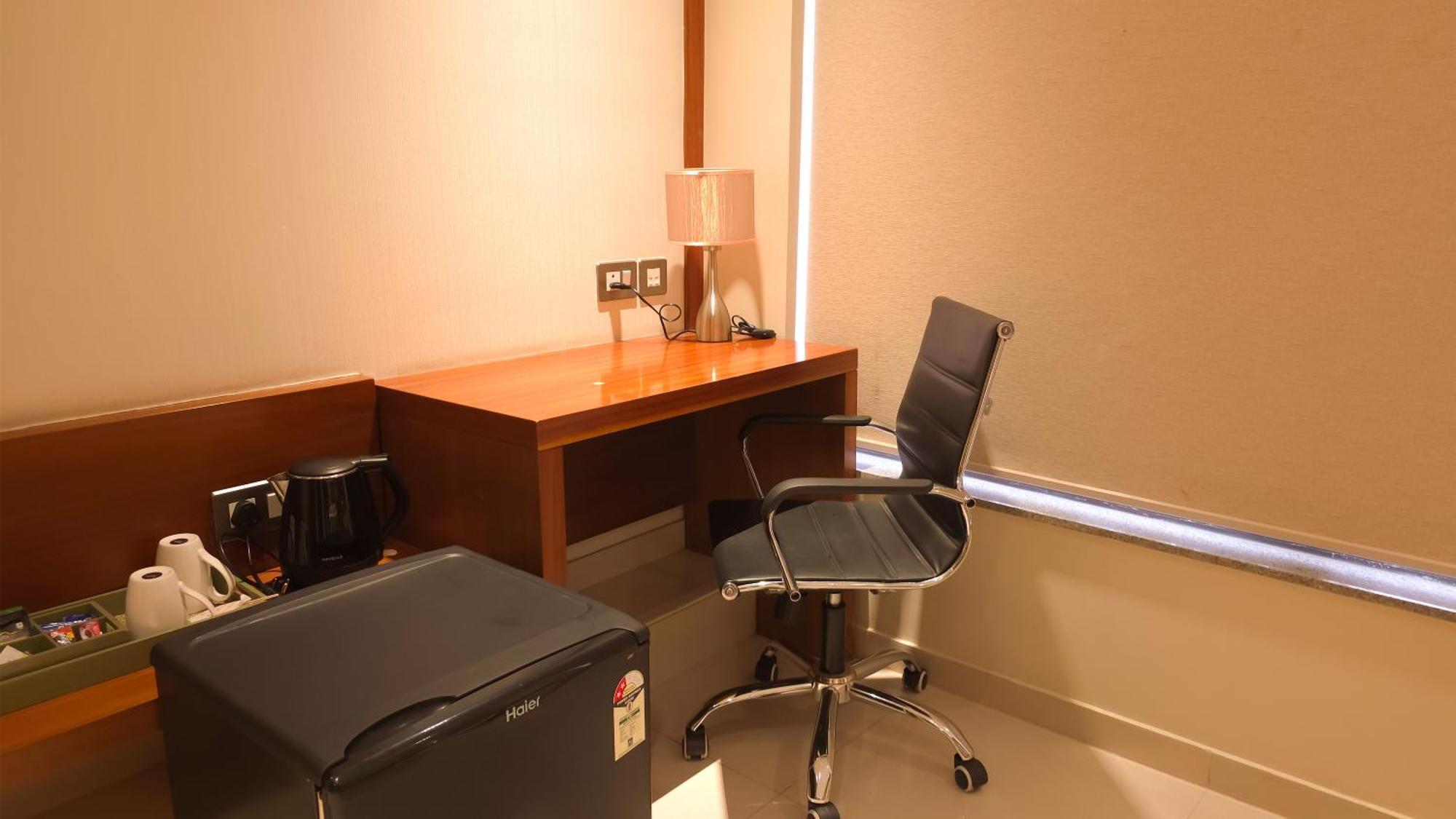 Morvee Hotels Durgapur Ngoại thất bức ảnh
